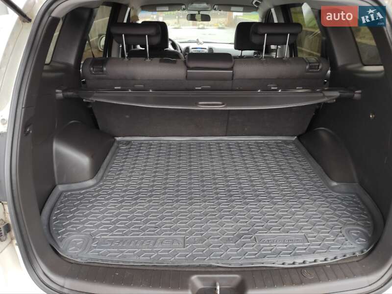 Внедорожник / Кроссовер Hyundai Santa FE 2010 в Бердичеве