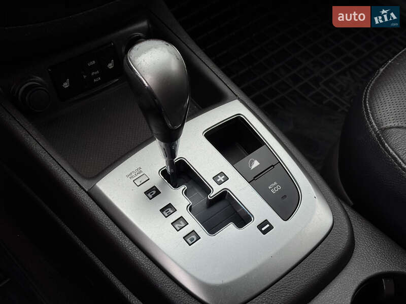 Внедорожник / Кроссовер Hyundai Santa FE 2011 в Бердичеве фото 23 Внедорожник / Кроссовер Hyundai Santa FE 2011 в Бердичеве