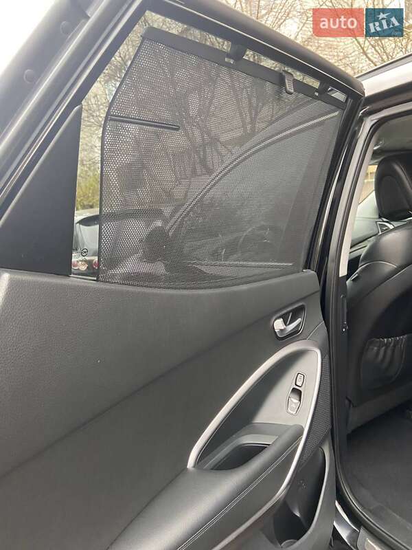 Позашляховик / Кросовер Hyundai Santa FE 2012 в Києві