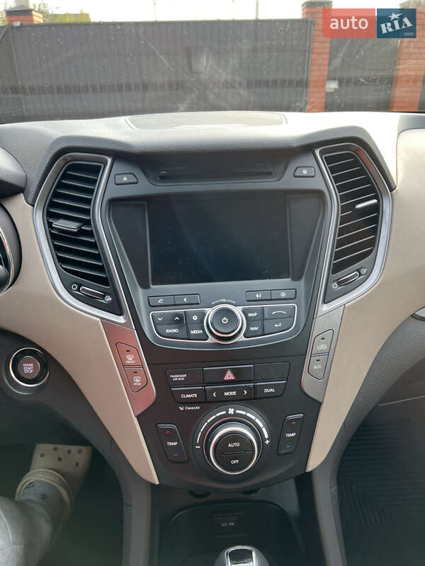 Позашляховик / Кросовер Hyundai Santa FE 2014 в Борисполі