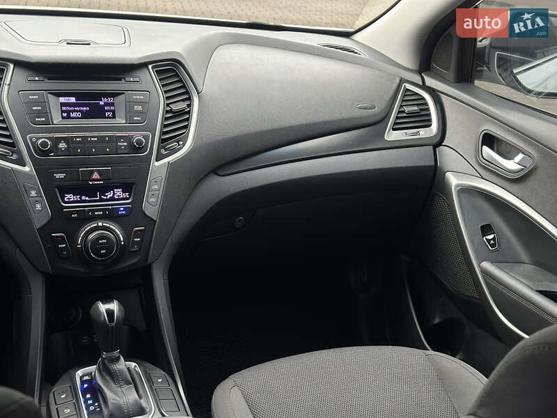Внедорожник / Кроссовер Hyundai Santa FE 2017 в Киеве фото 22 Внедорожник / Кроссовер Hyundai Santa FE 2017 в Киеве