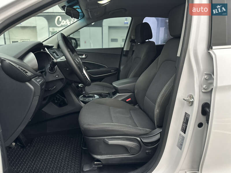 Внедорожник / Кроссовер Hyundai Santa FE 2017 в Киеве фото 30 Внедорожник / Кроссовер Hyundai Santa FE 2017 в Киеве