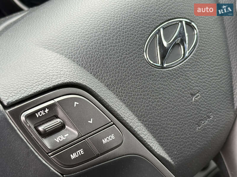 Внедорожник / Кроссовер Hyundai Santa FE 2016 в Ровно фото 64 Внедорожник / Кроссовер Hyundai Santa FE 2016 в Ровно