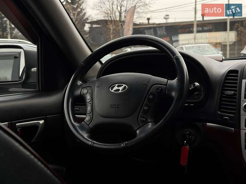 Внедорожник / Кроссовер Hyundai Santa FE 2007 в Ровно