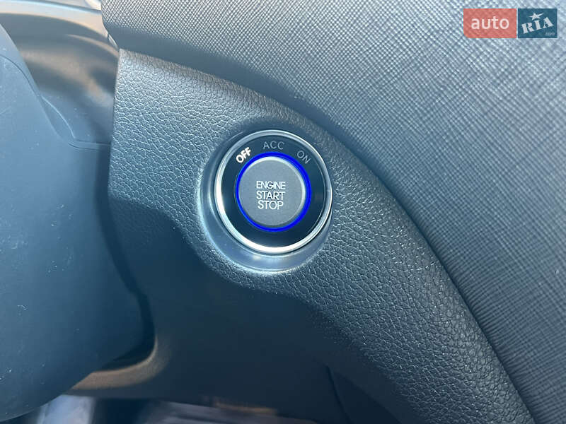 Внедорожник / Кроссовер Hyundai Santa FE 2013 в Ивано-Франковске