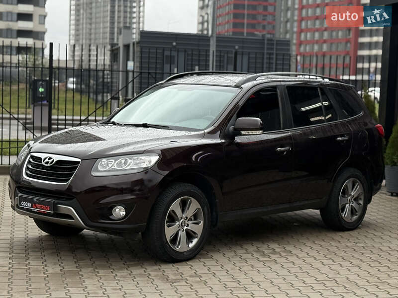 Внедорожник / Кроссовер Hyundai Santa FE 2012 в Киеве