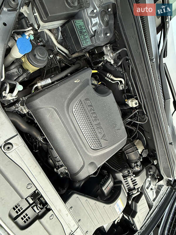 Внедорожник / Кроссовер Hyundai Santa FE 2012 в Ровно