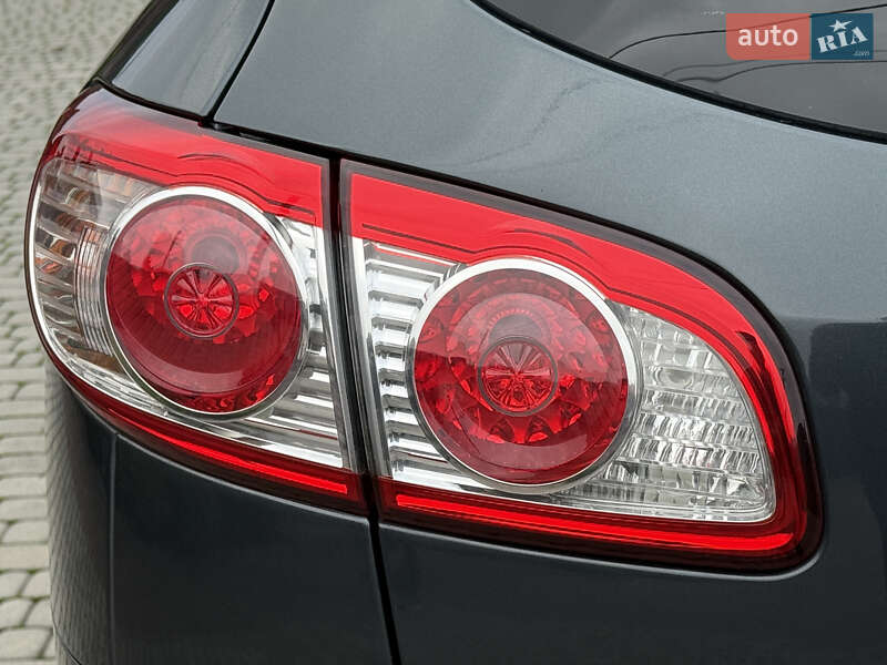 Внедорожник / Кроссовер Hyundai Santa FE 2012 в Ровно