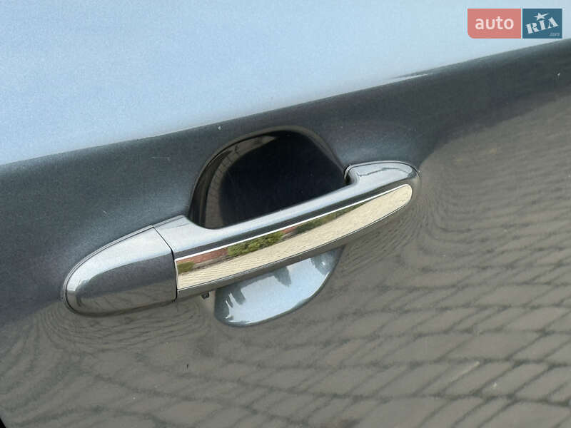 Внедорожник / Кроссовер Hyundai Santa FE 2012 в Ровно