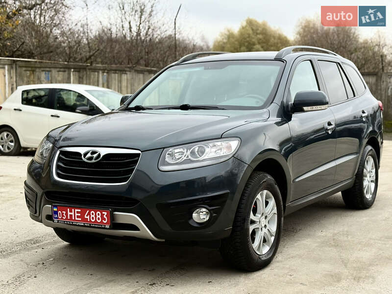 Внедорожник / Кроссовер Hyundai Santa FE 2012 в Ровно