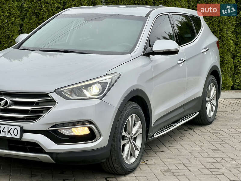 Внедорожник / Кроссовер Hyundai Santa FE 2015 в Черкассах