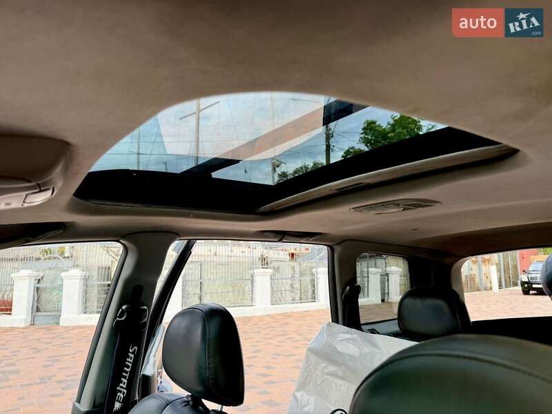 Позашляховик / Кросовер Hyundai Santa FE 2004 в Миколаєві