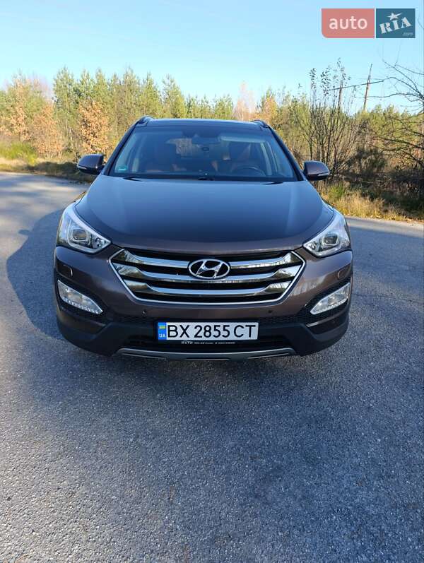Внедорожник / Кроссовер Hyundai Santa FE 2015 в Полонном