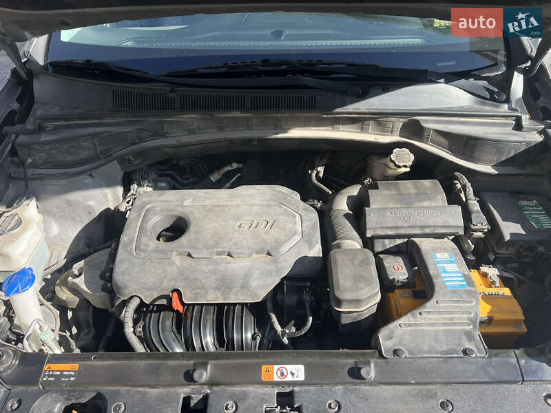 Позашляховик / Кросовер Hyundai Santa FE 2016 в Херсоні