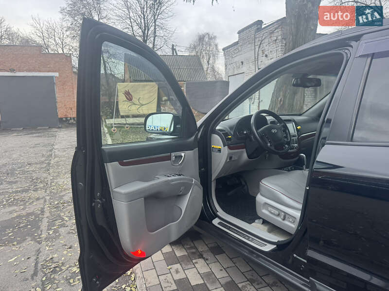 Внедорожник / Кроссовер Hyundai Santa FE 2008 в Лубнах