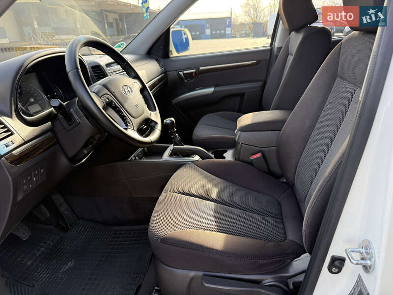 Внедорожник / Кроссовер Hyundai Santa FE 2011 в Ровно фото 28 Внедорожник / Кроссовер Hyundai Santa FE 2011 в Ровно