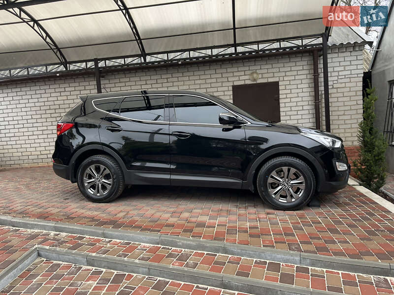 Позашляховик / Кросовер Hyundai Santa FE 2013 в Магдалинівці