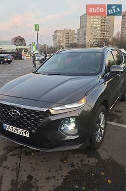 Внедорожник / Кроссовер Hyundai Santa FE 2019 в Киеве