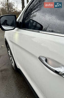 Внедорожник / Кроссовер Hyundai Santa FE 2012 в Киеве