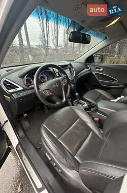 Внедорожник / Кроссовер Hyundai Santa FE 2012 в Киеве