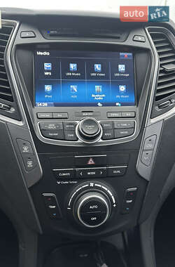 Внедорожник / Кроссовер Hyundai Santa FE 2012 в Киеве