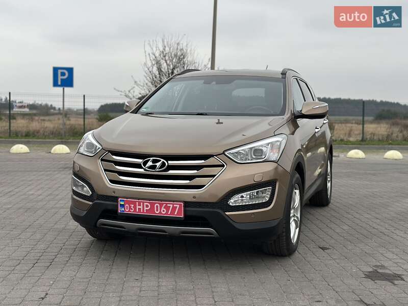 Внедорожник / Кроссовер Hyundai Santa FE 2013 в Радивилове