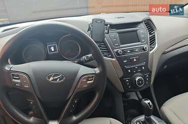 Внедорожник / Кроссовер Hyundai Santa FE 2016 в Виннице