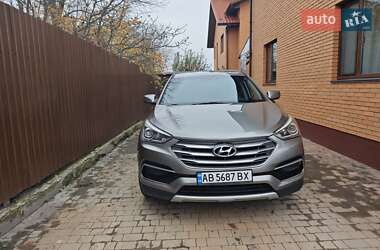 Внедорожник / Кроссовер Hyundai Santa FE 2016 в Виннице