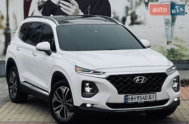 Внедорожник / Кроссовер Hyundai Santa FE 2018 в Одессе