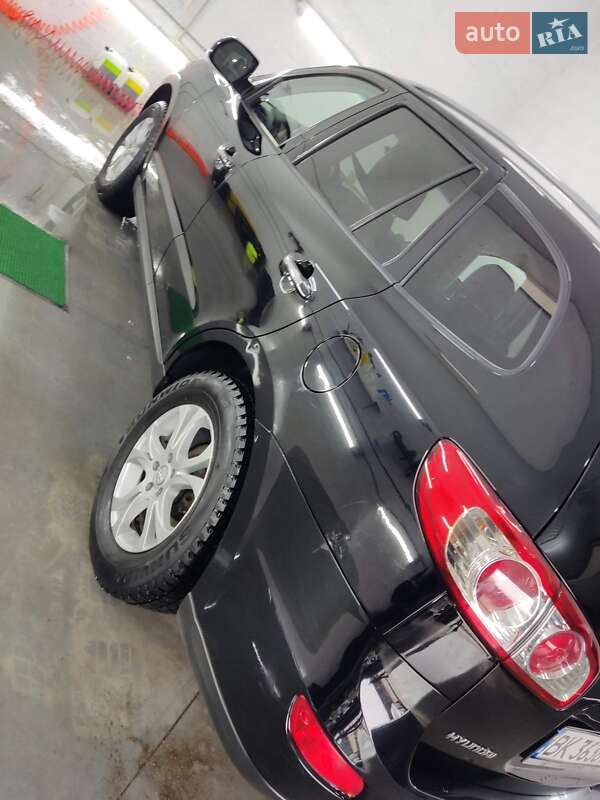 Внедорожник / Кроссовер Hyundai Santa FE 2011 в Дубно фото 12 Внедорожник / Кроссовер Hyundai Santa FE 2011 в Дубно