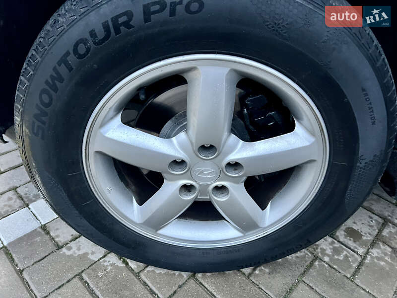 Внедорожник / Кроссовер Hyundai Santa FE 2006 в Житомире