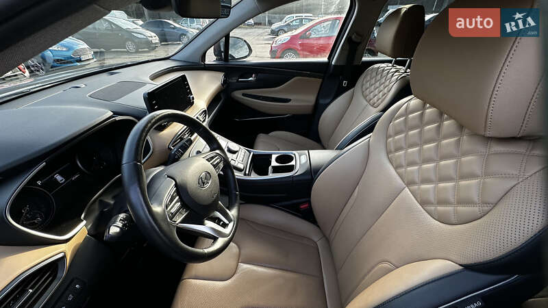 Внедорожник / Кроссовер Hyundai Santa FE 2022 в Киеве