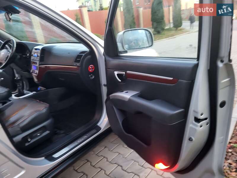 Внедорожник / Кроссовер Hyundai Santa FE 2007 в Хмельницком