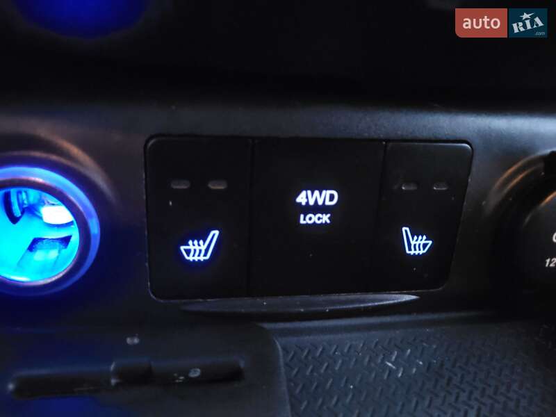 Внедорожник / Кроссовер Hyundai Santa FE 2007 в Хмельницком