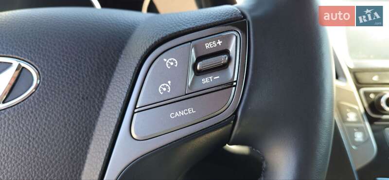 Внедорожник / Кроссовер Hyundai Santa FE 2017 в Тернополе