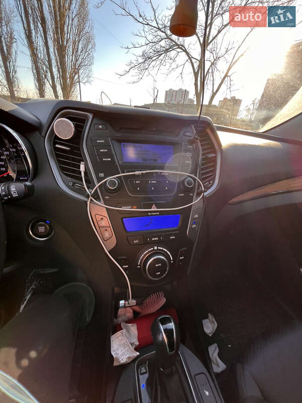 Внедорожник / Кроссовер Hyundai Santa FE 2013 в Броварах фото 3 Внедорожник / Кроссовер Hyundai Santa FE 2013 в Броварах