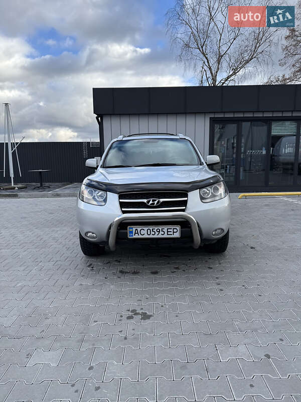 Позашляховик / Кросовер Hyundai Santa FE 2007 в Володимирі
