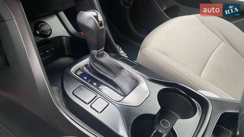 Внедорожник / Кроссовер Hyundai Santa FE 2015 в Виннице фото 22 Внедорожник / Кроссовер Hyundai Santa FE 2015 в Виннице