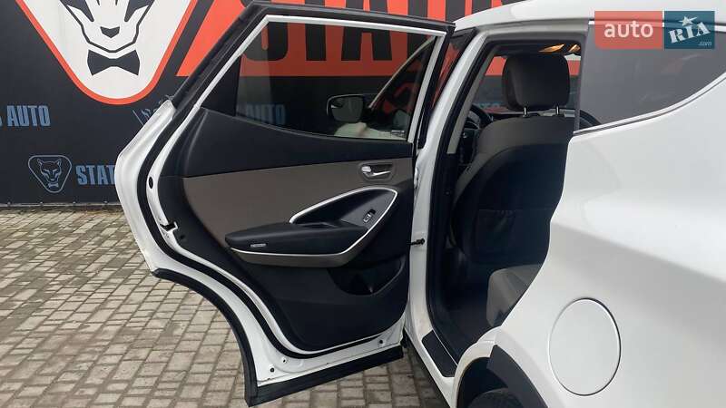 Внедорожник / Кроссовер Hyundai Santa FE 2015 в Виннице фото 26 Внедорожник / Кроссовер Hyundai Santa FE 2015 в Виннице