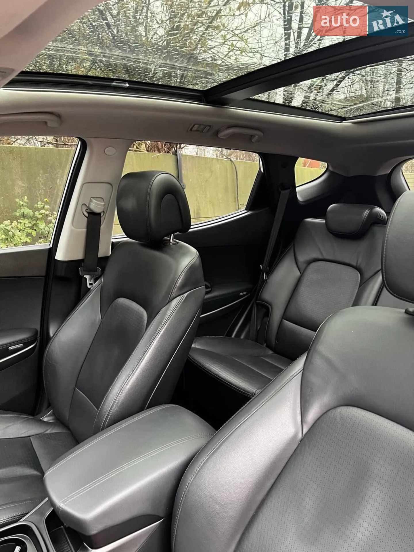 2014 Hyundai Santa Fe - мініатюра 19