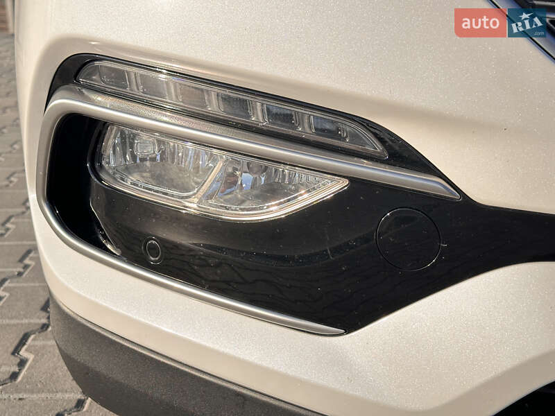 Внедорожник / Кроссовер Hyundai Santa FE 2016 в Тернополе