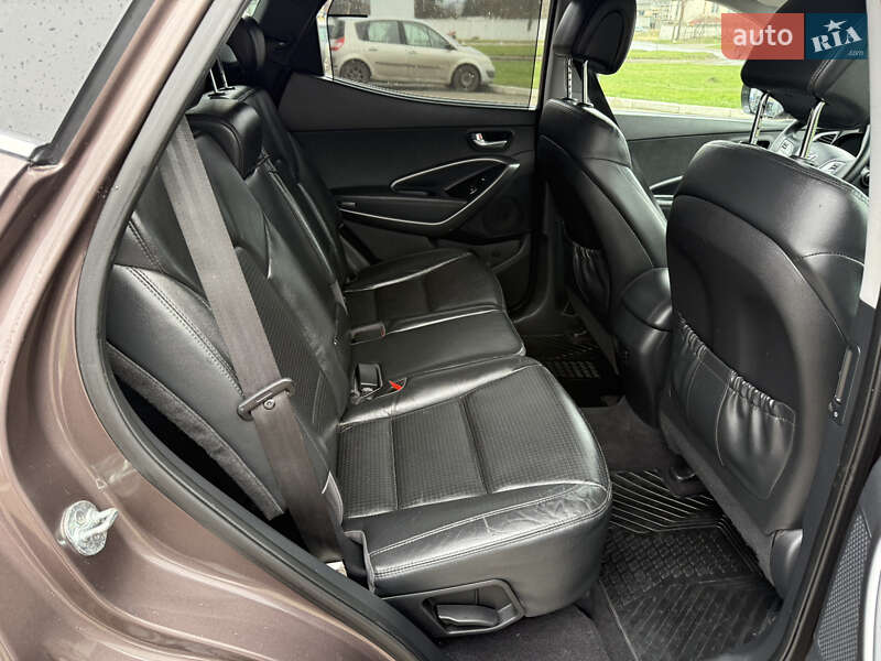 Внедорожник / Кроссовер Hyundai Santa FE 2013 в Дубно фото 24 Внедорожник / Кроссовер Hyundai Santa FE 2013 в Дубно
