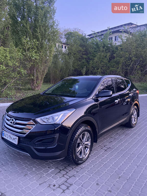 Внедорожник / Кроссовер Hyundai Santa FE 2015 в Харькове