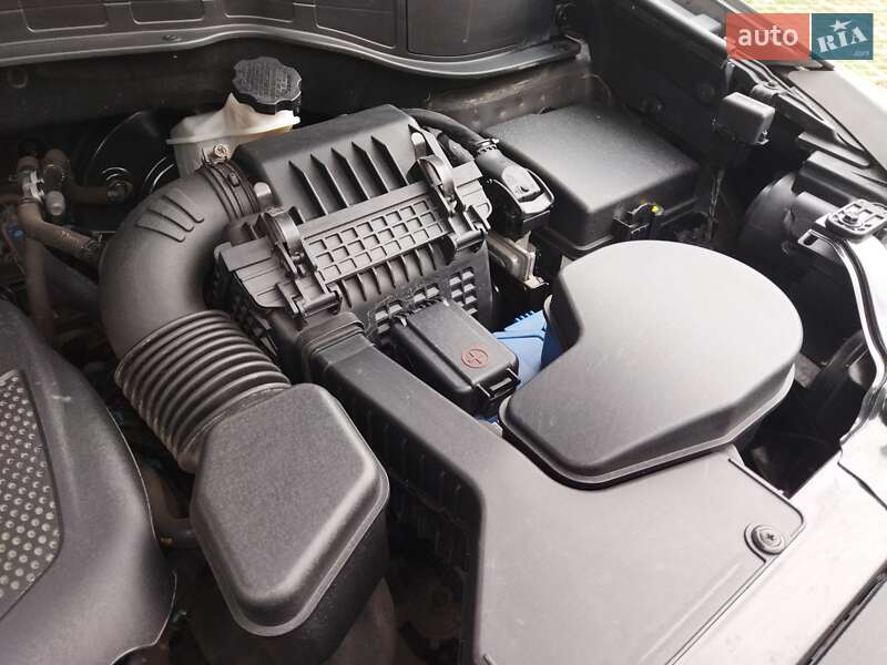 Внедорожник / Кроссовер Hyundai Santa FE 2014 в Киеве фото 24 Внедорожник / Кроссовер Hyundai Santa FE 2014 в Киеве