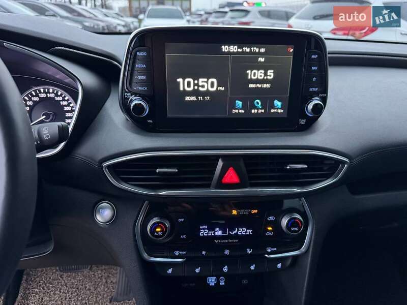 Внедорожник / Кроссовер Hyundai Santa FE 2018 в Киеве