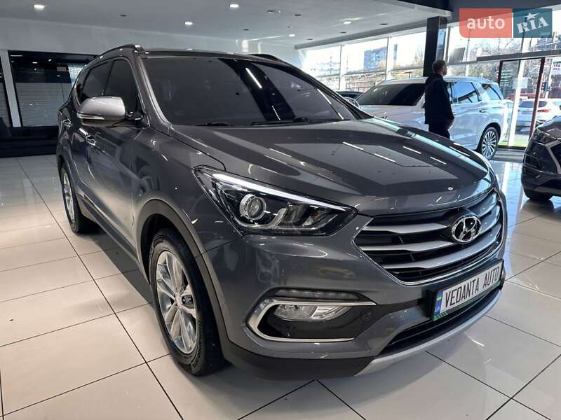 Внедорожник / Кроссовер Hyundai Santa FE 2015 в Одессе