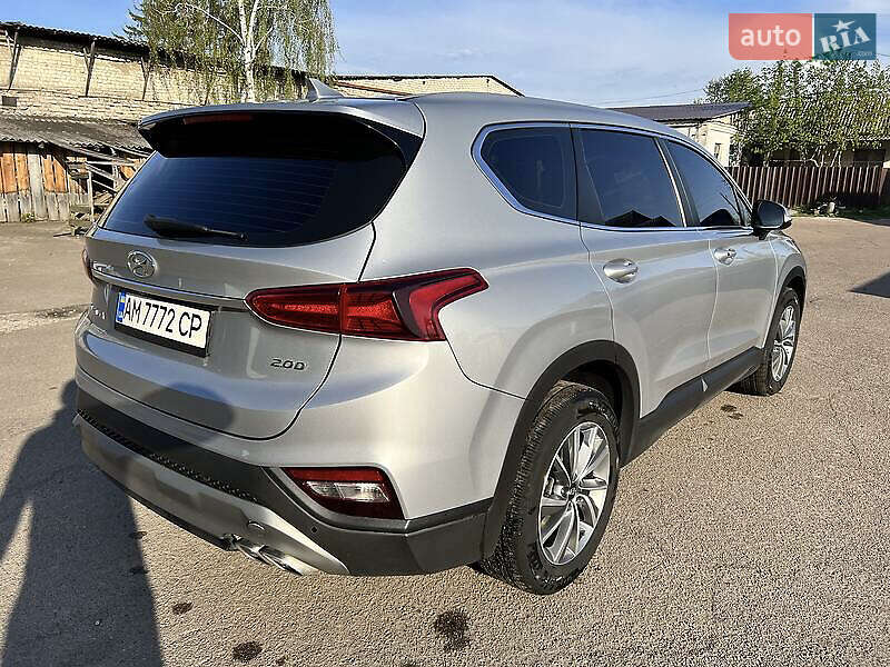 Внедорожник / Кроссовер Hyundai Santa FE 2018 в Одессе