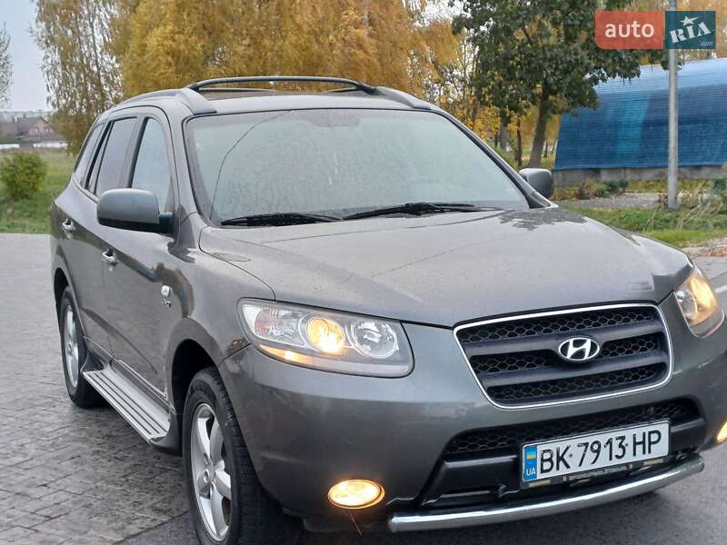 Внедорожник / Кроссовер Hyundai Santa FE 2007 в Ровно