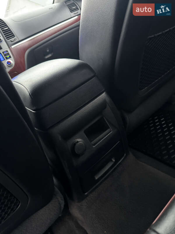 Внедорожник / Кроссовер Hyundai Santa FE 2008 в Броварах