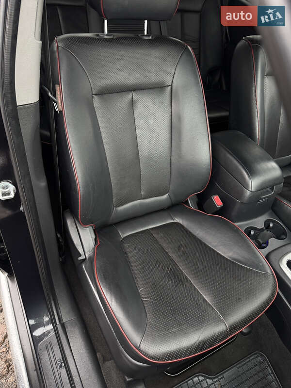 Внедорожник / Кроссовер Hyundai Santa FE 2008 в Броварах